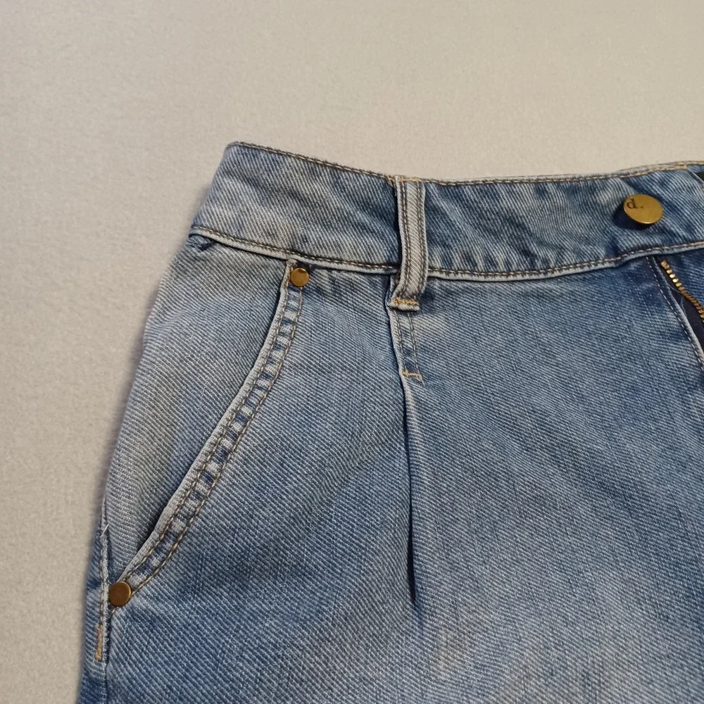 d.jeans Womens‎ Size 10 Light Wash Pleated Front Straight Leg Denim Jeans Blue
